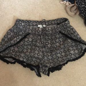 American Eagle flow shorts